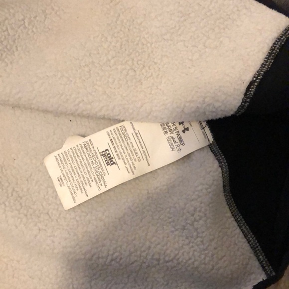 Under Armor Hooded Sweatshirt - Picture 3 of 4